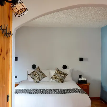 Les Autanes Spa-balneotherapie & Restaurant Hotel